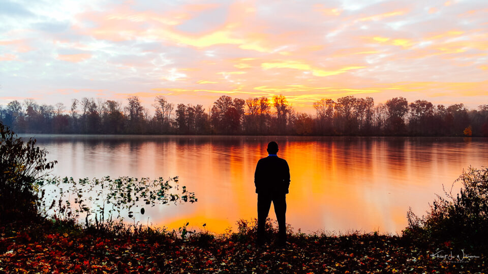 Khürt, sunrise, man, silhouette, water, lake , morning