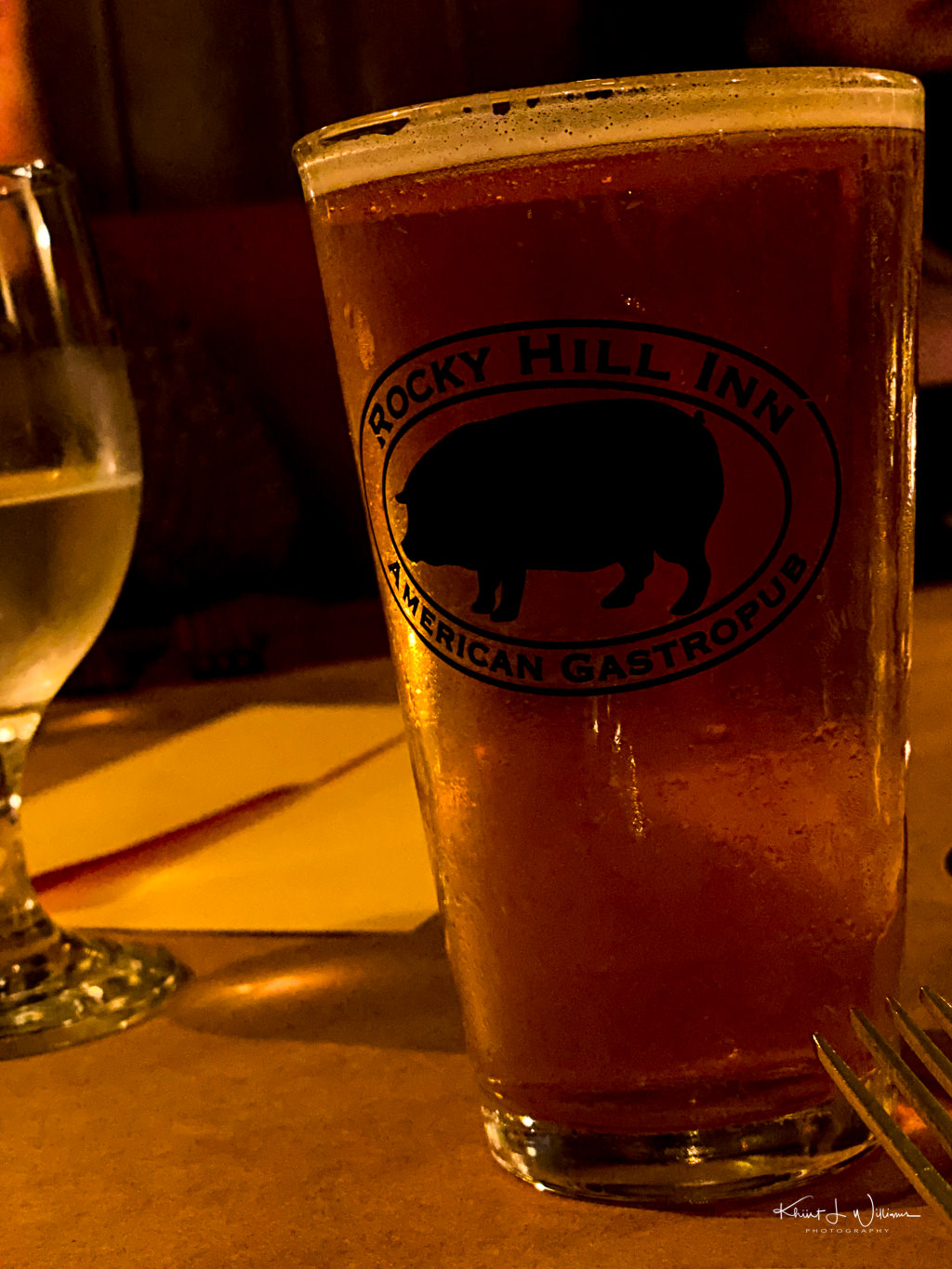 iPhone 11 Pro 365: Day 145: Rocky Hill Inn, American Gastro Pub